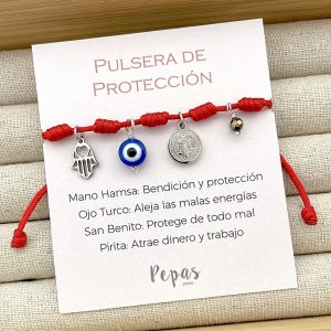 Pulsera de Hilo de 7 Nudos con Dijes de Protección