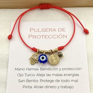 Pulsera de Hilo con Dije de San Benito, Mano Hamsa y Ojo Turco